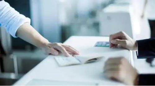 主要研究者想要臨床試驗(yàn)數(shù)據(jù)做額外數(shù)據(jù)分析，能給他嗎？(圖1)